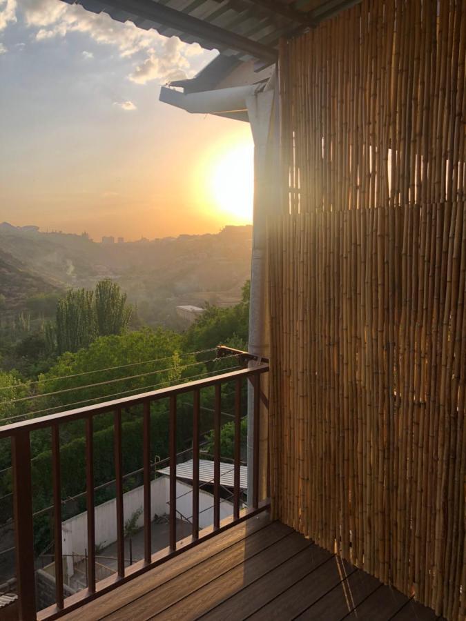 Karen Garden Inn Erivan Exterior foto